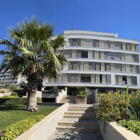 Apartament Faye *